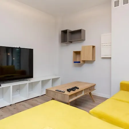 Podczele Seashore & Jacuzzi With Parking By Renters アパートホテル