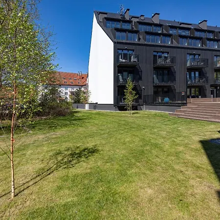 Podczele Seashore & Jacuzzi With Parking By Renters Kolobrzeg