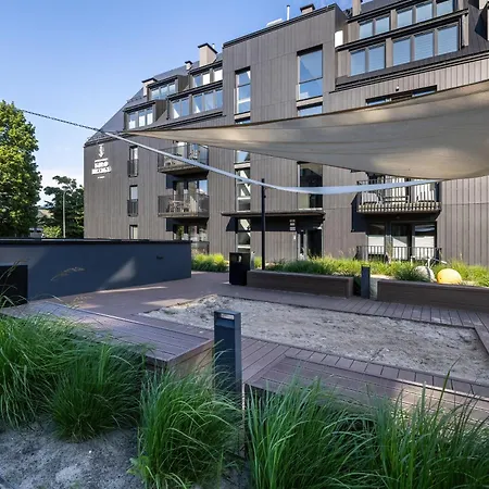 Podczele Seashore & Jacuzzi With Parking By Renters アパートホテル