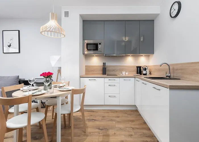 Apart Otel Podczele Seashore & Jacuzzi With Parking By Renters