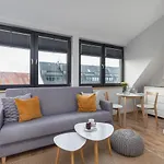 Podczele Seashore & Jacuzzi With Parking By Renters Apart-hotel
