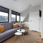 Podczele Seashore & Jacuzzi With Parking By Renters 3*