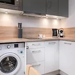 Podczele Seashore & Jacuzzi With Parking By Renters Aparthotel 3*