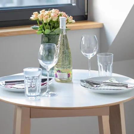 Apartahotel Podczele Seashore & Jacuzzi With Parking By Renters