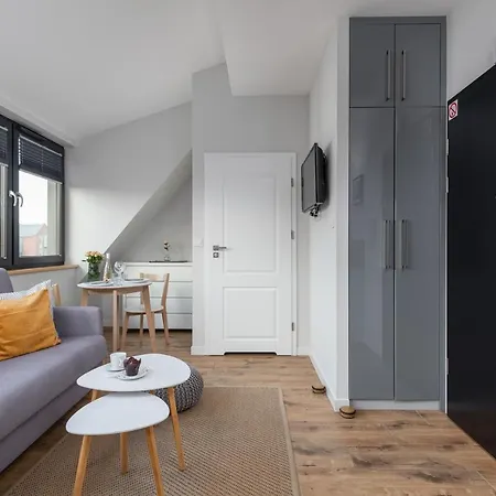 Apartahotel Podczele Seashore & Jacuzzi With Parking By Renters 3*