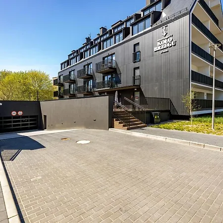 Podczele Seashore & Jacuzzi With Parking By Renters Aparthotel Kolobřeh