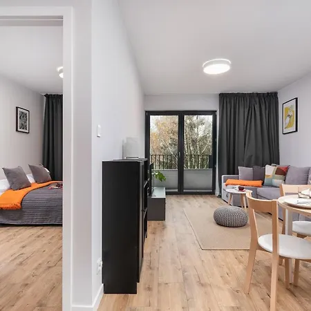 Podczele Seashore & Jacuzzi With Parking By Renters Apartahotel 3*