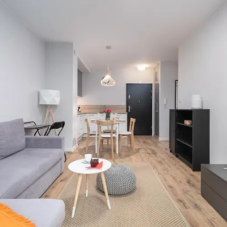 Podczele Seashore & Jacuzzi With Parking By Renters Apartmanhotel Kołobrzeg