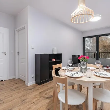 Apartahotel Podczele Seashore & Jacuzzi With Parking By Renters Kołobrzeg