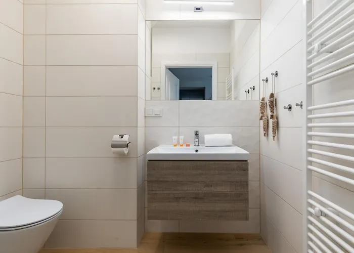 Podczele Seashore & Jacuzzi With Parking By Renters Lejlighedshotel