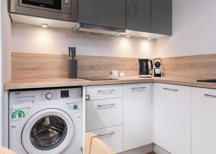 Podczele Seashore & Jacuzzi With Parking By Renters Apartahotel 3*